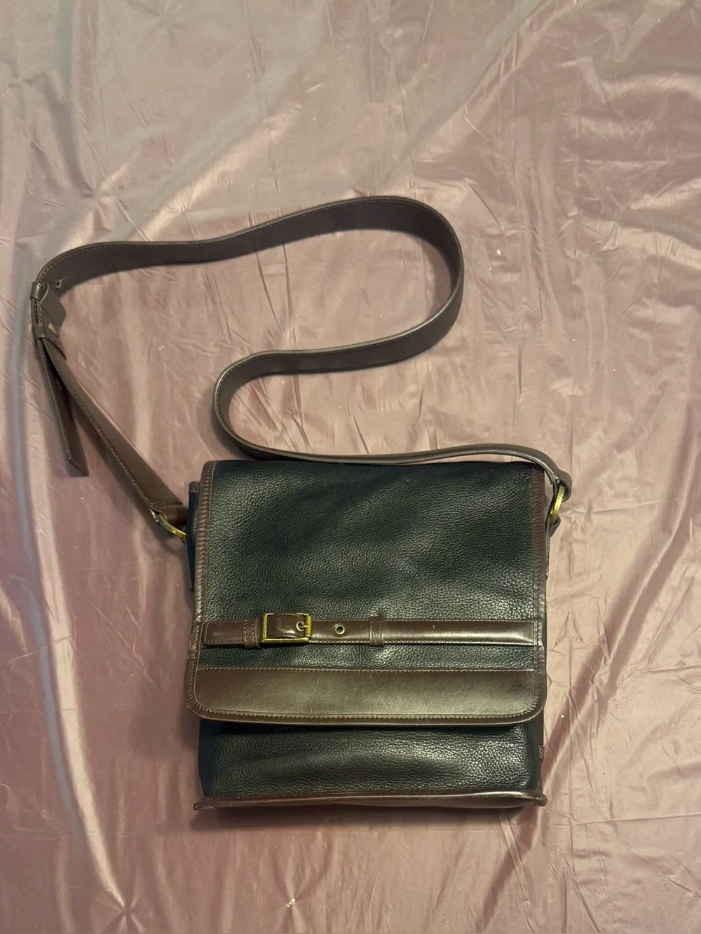 Jones New York Black Brown Leather Crossbody Messenger Bag